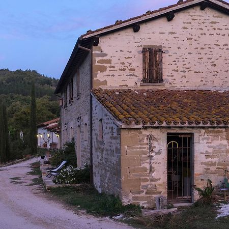 Agriturismo L'Oca Blu Hotell Gubbio Exteriör bild