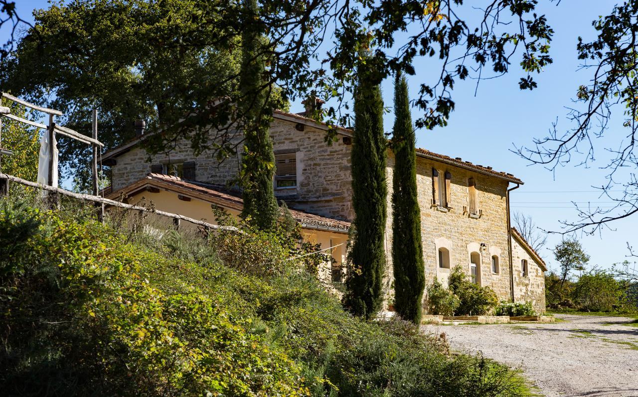 Agriturismo L'Oca Blu Hotell Gubbio Exteriör bild